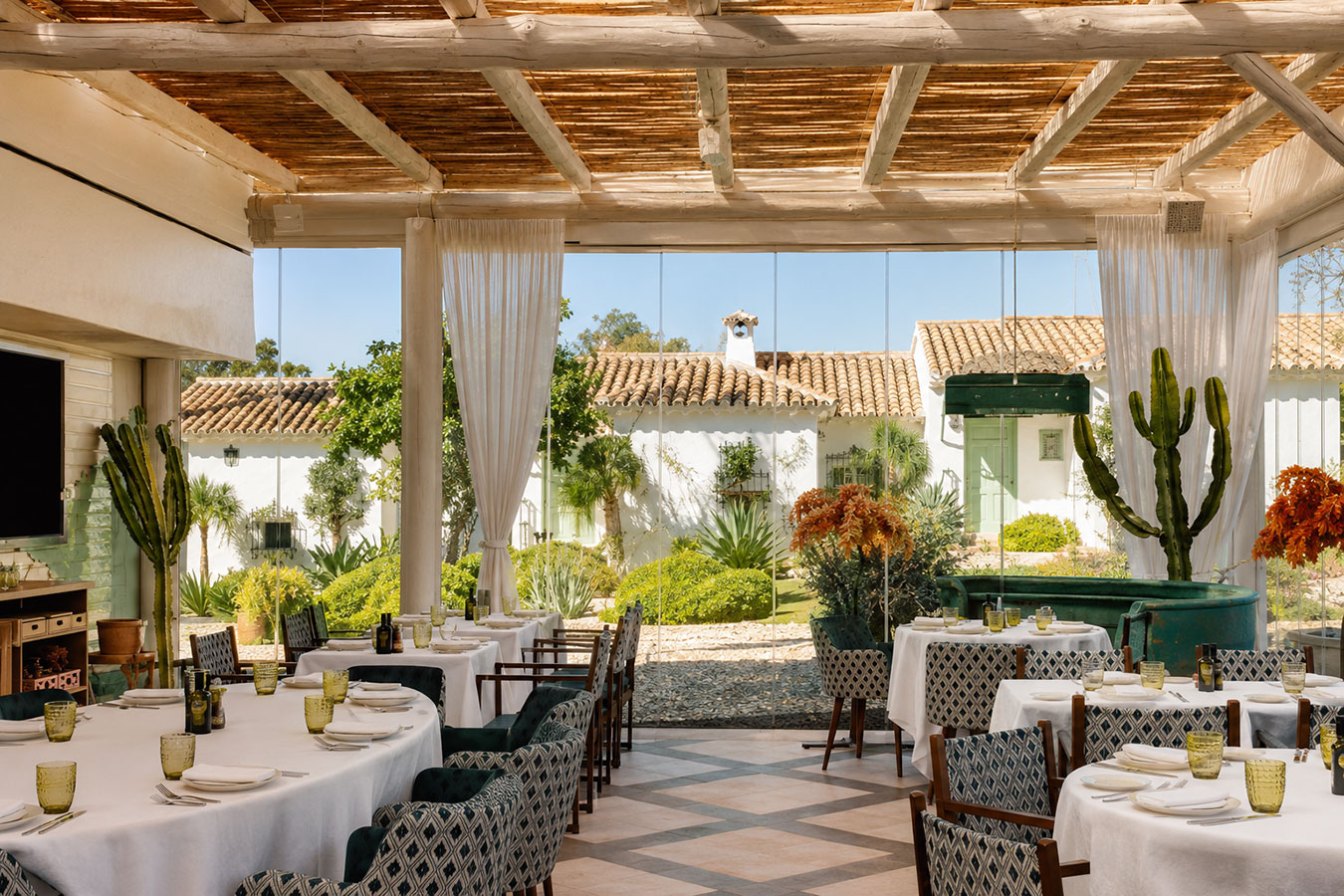 Boho Club breakfast experience