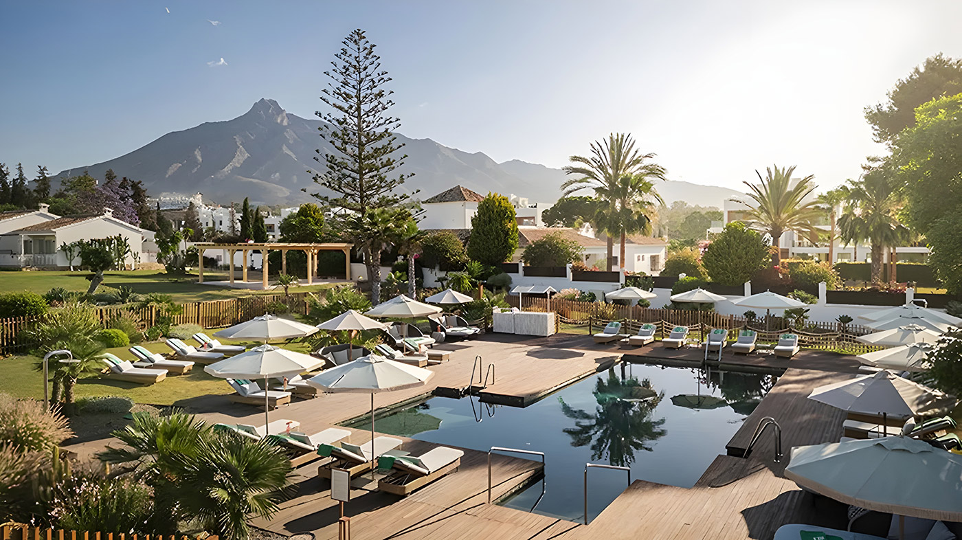 Marbella retreat destination with mountain view